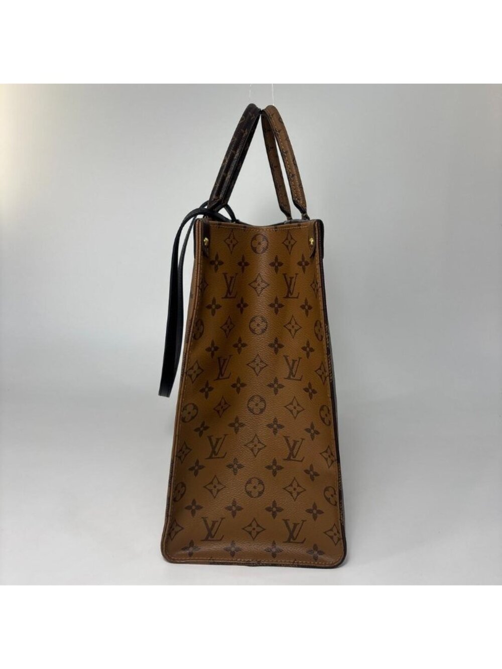 Louis Vuitton IC Monogram Giant On The Go GM Tote - Picture 4 of 14